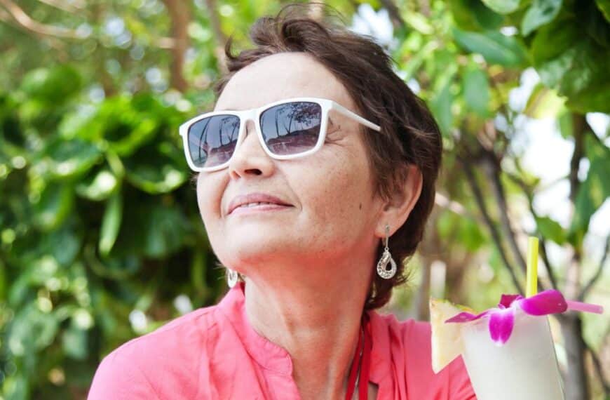 elder woman with sunglasses